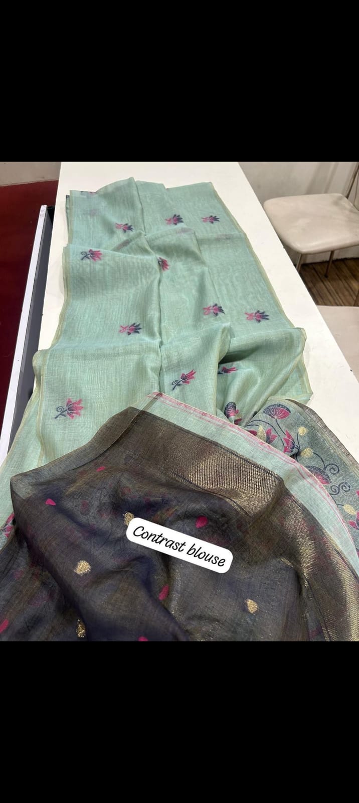 Women's Linen Saree